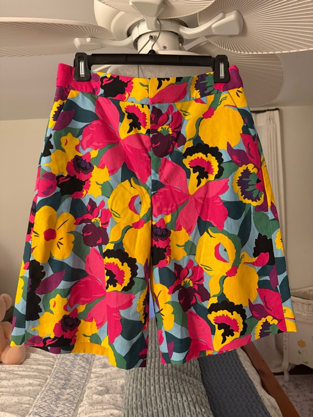Kate Spade New York Floral Bermuda Shorts Size Small NWT Bright Multicolor